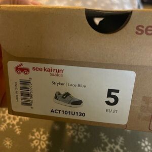 BRAND NEW IN BOX .. toddler size 5 boys see kai run sneakers